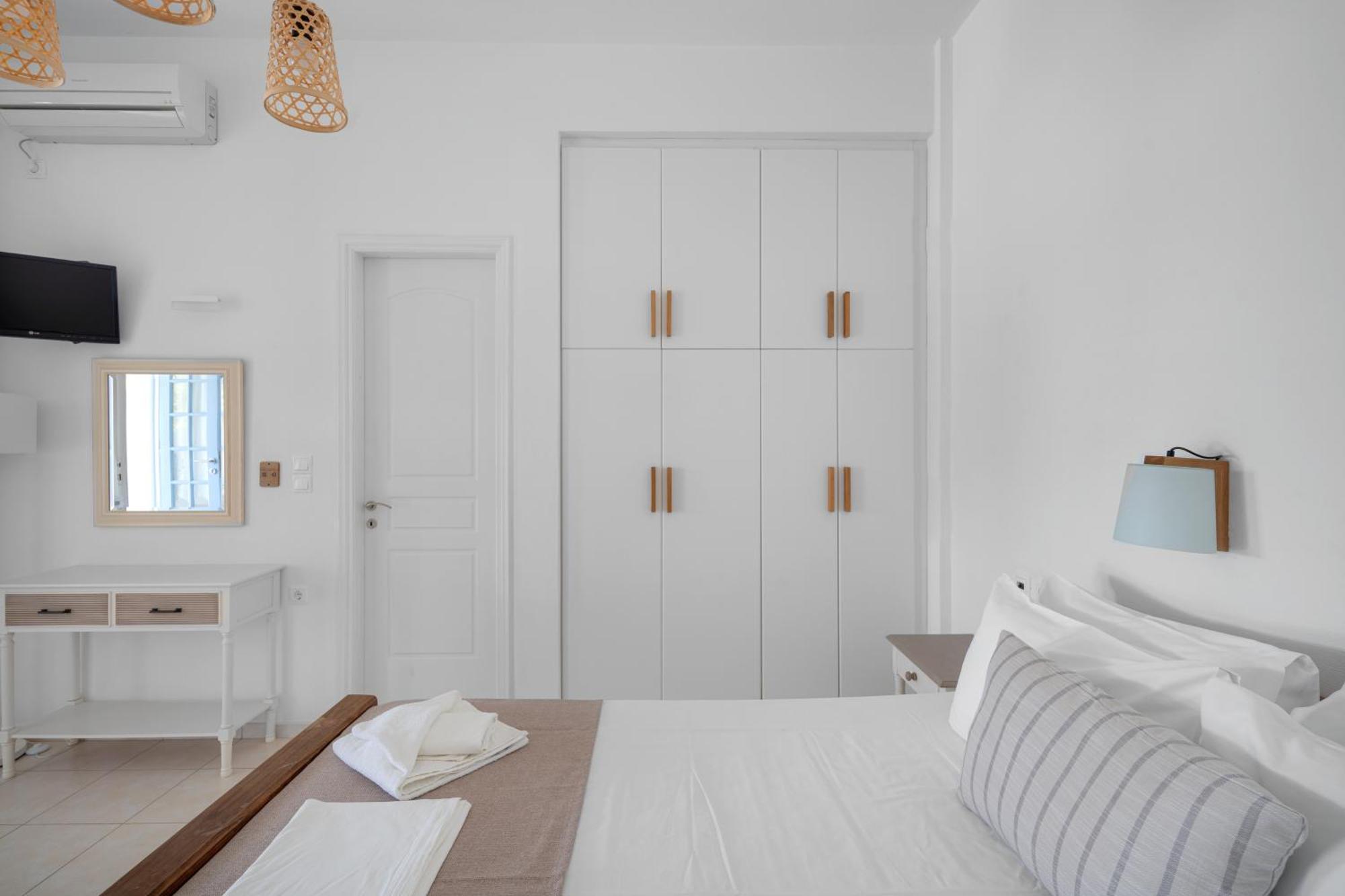 Galazio Seaside Apartments Livadakia Pokoj fotografie